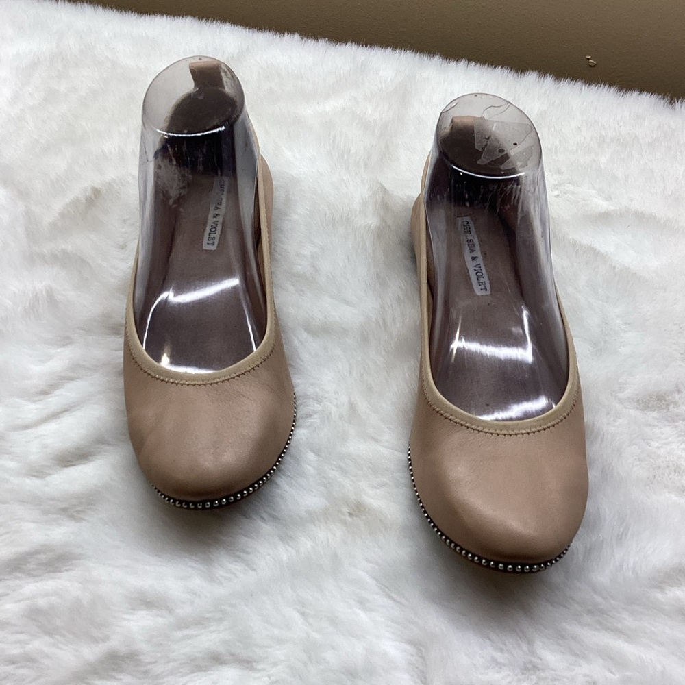 Chelsea & Violet CVRuby Studded Size 7.5M